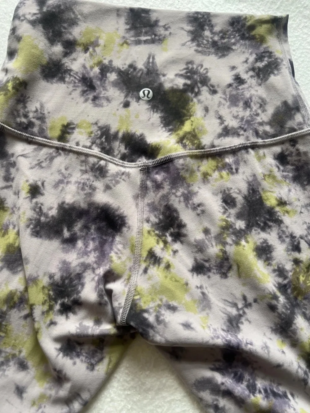 Lululemon Align High-Rise Pants in Radial Tie Dye Mauve Grey Multi Size 6